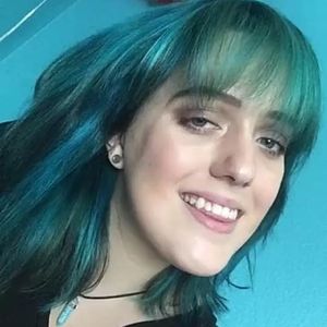 Meet your Posher, Catherine